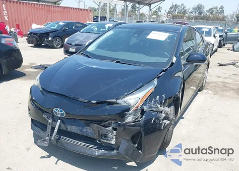 2017 Toyota Prius Two z USA, uszkodzony, nr VIN JTDKBRFU7H3029877